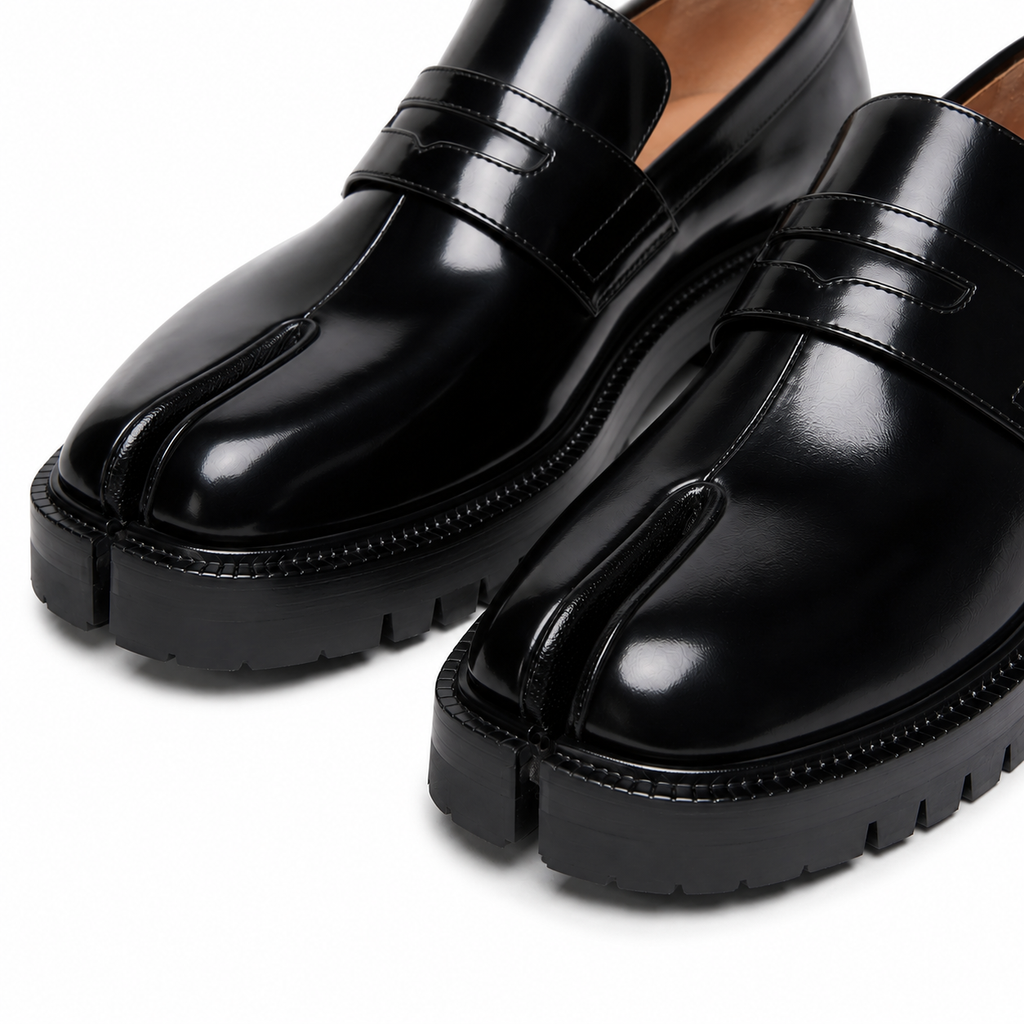 Split Toe Leather Loafer with Lug Sole ( Tabi Style Loafer )