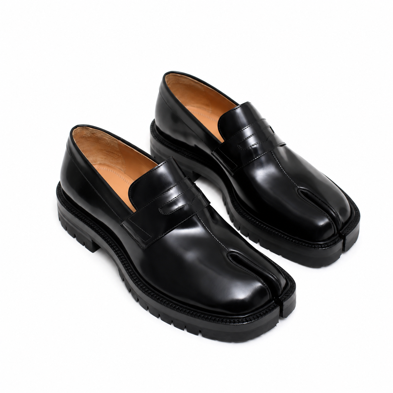 Split Toe Leather Loafer with Lug Sole ( Tabi Style Loafer )